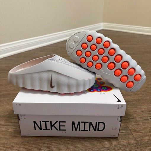 Nike Mind 001 S