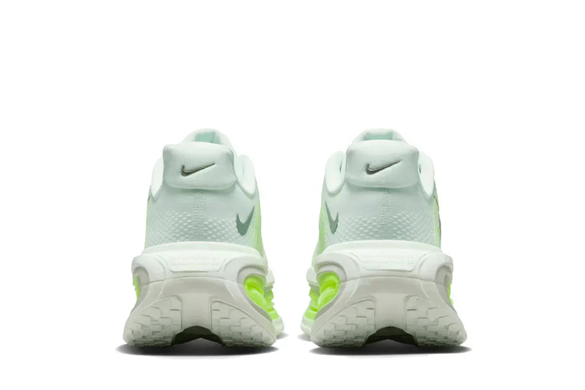 Nike Vomero Premium Barely Volt Green
